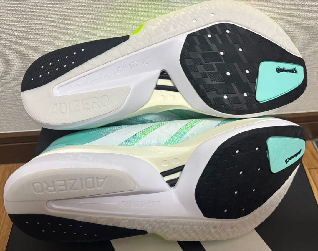 【新品未使用】アディダス　アディゼロボストン13【サイズ：27.5cm】