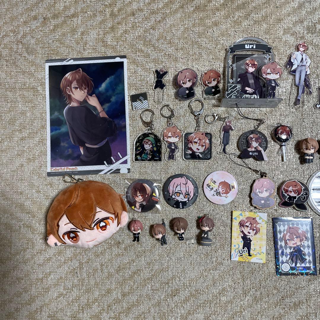 カラフルピーチうり＋おまけ(うちわなど)