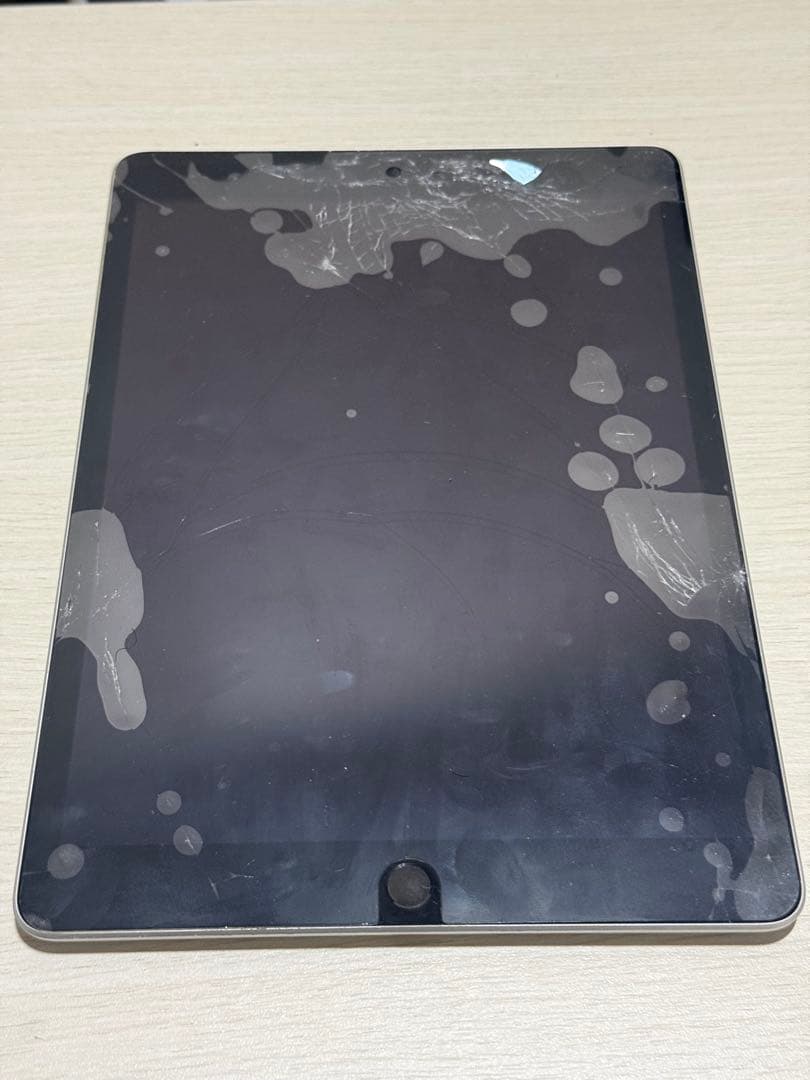 iPad 第9世代 256GB 画面割れ 越谷市でiPad第9世代の画面割れ修理はスマートクリア越谷蒲生駅前店へ