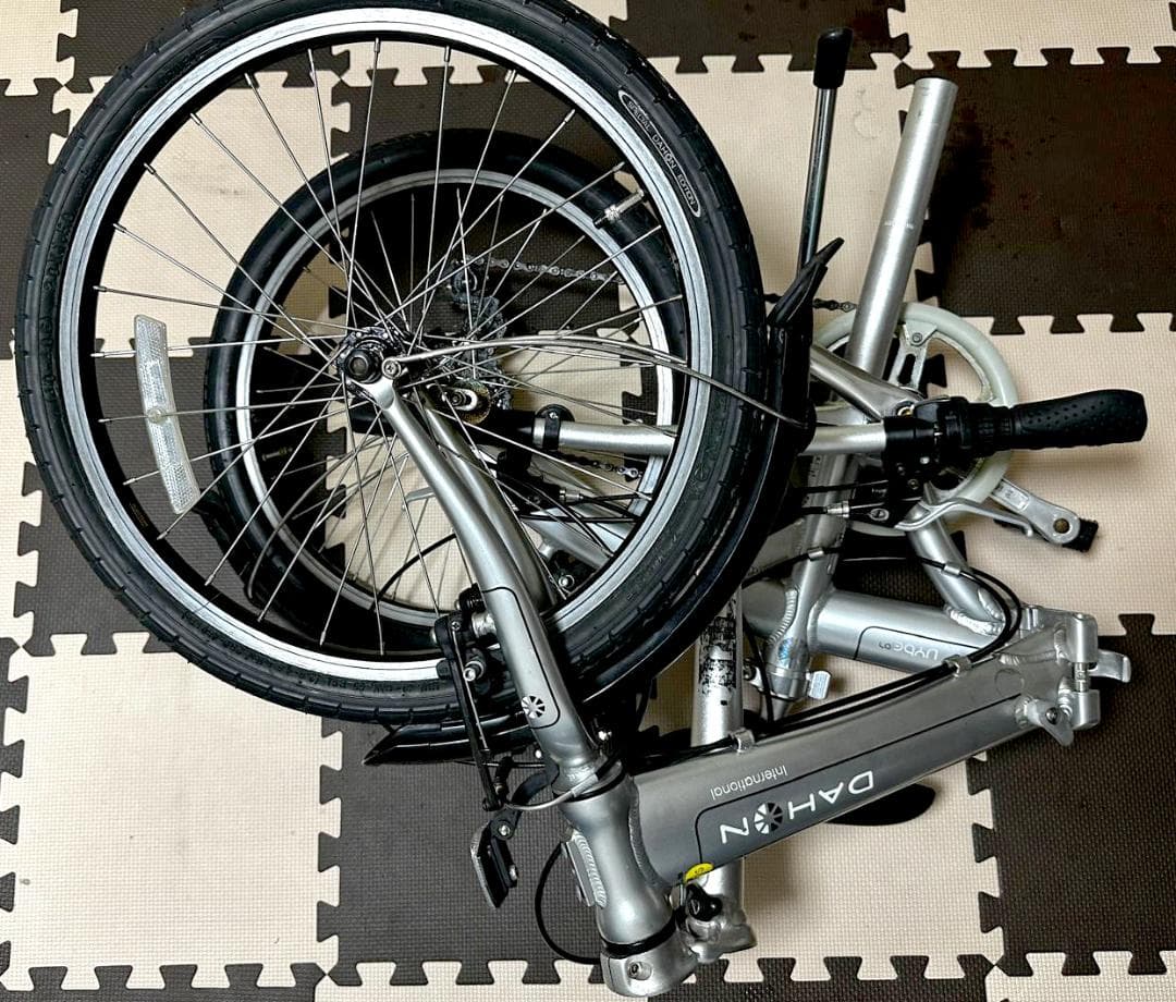 ダホン軽量 (11.6kg) アルミ折りたたみ自転車、自転車用バッグ付き