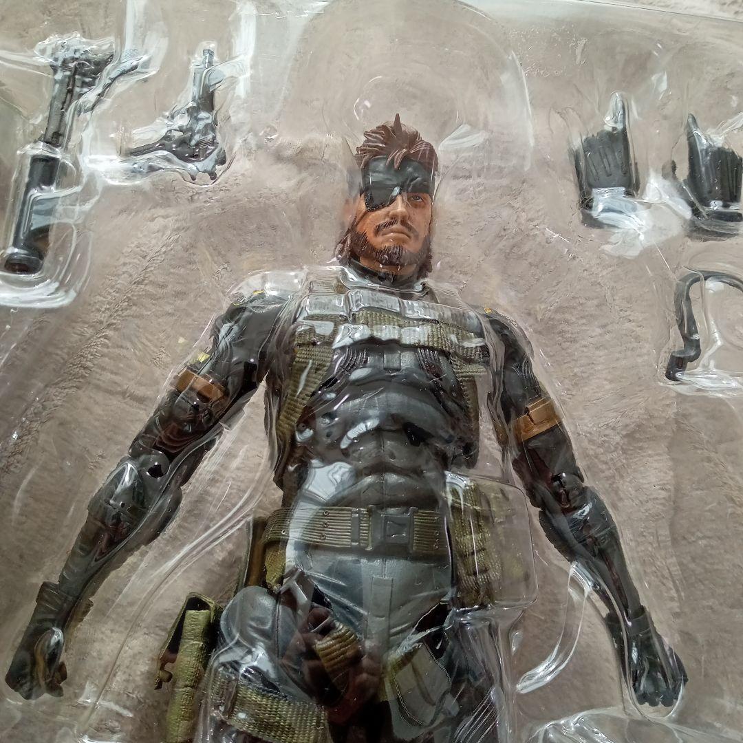 プレイアーツ改 スネーク スニーキングスーツVer■フィギュア