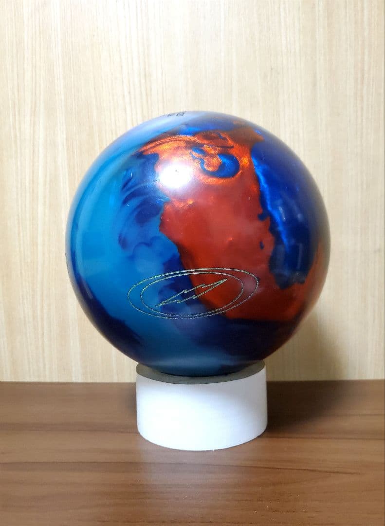 アブソリュートパール ボウリングボール 15pの通販はau PAY マーケット