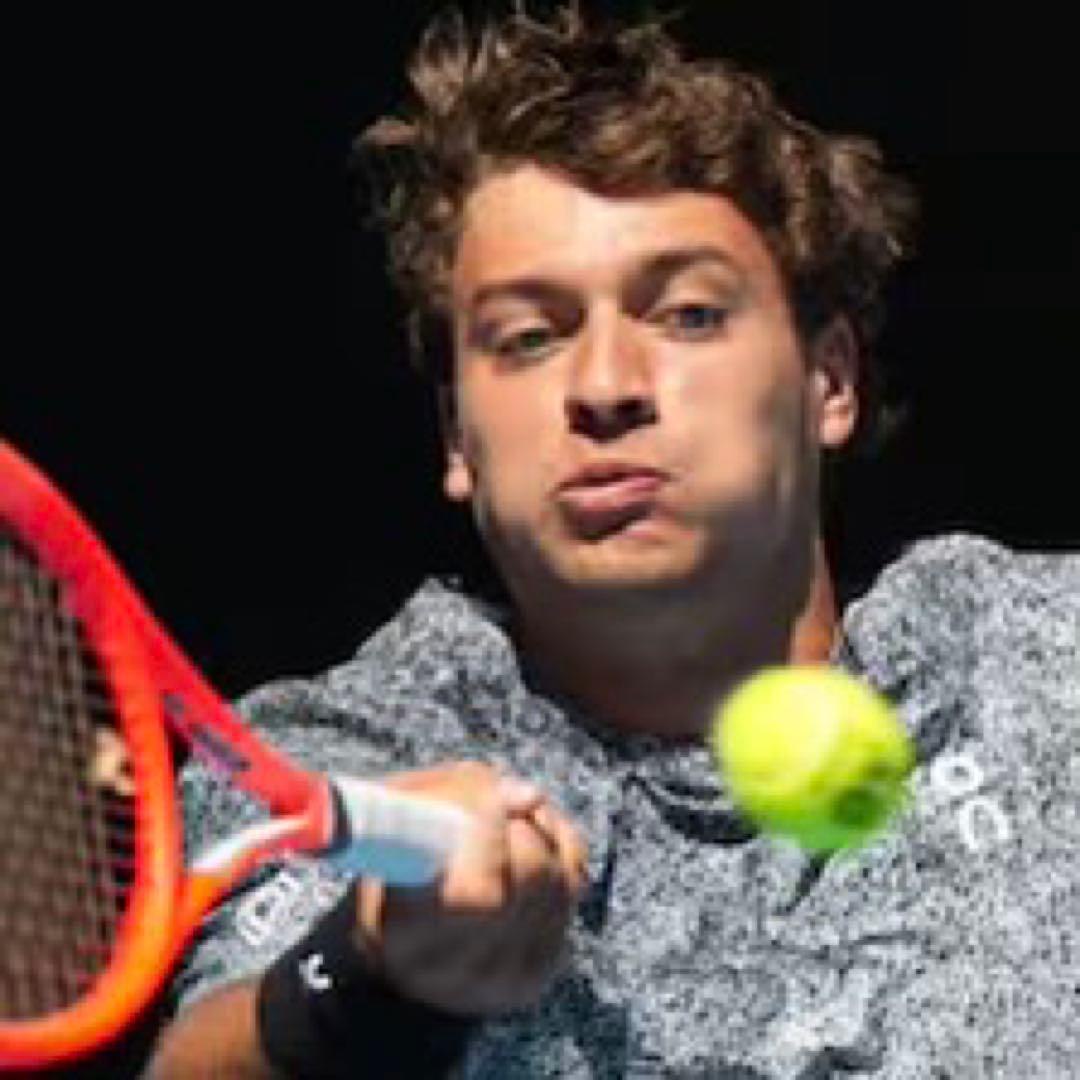 新品】 on Lサイズ Tシャツ 限定エディション ベンシェルトン 全豪