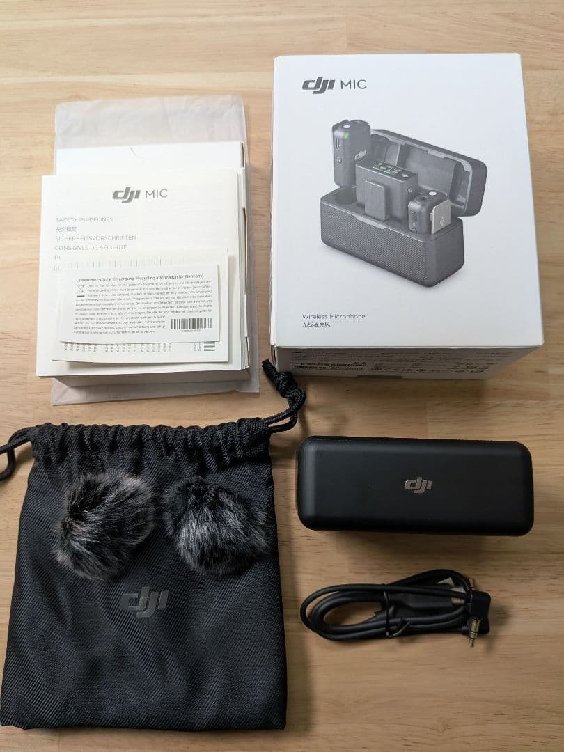 【同梱物全て有】DJI MIC ワイヤレスマイクセット システムファイブ、4TX・8RX同時接続、4チャンネルに対応した