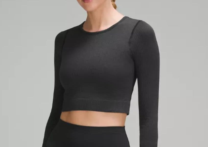 新品 ルルレモン Ebb to Street ヨガ 長袖 一体型ブラ付き 2 Ebb to