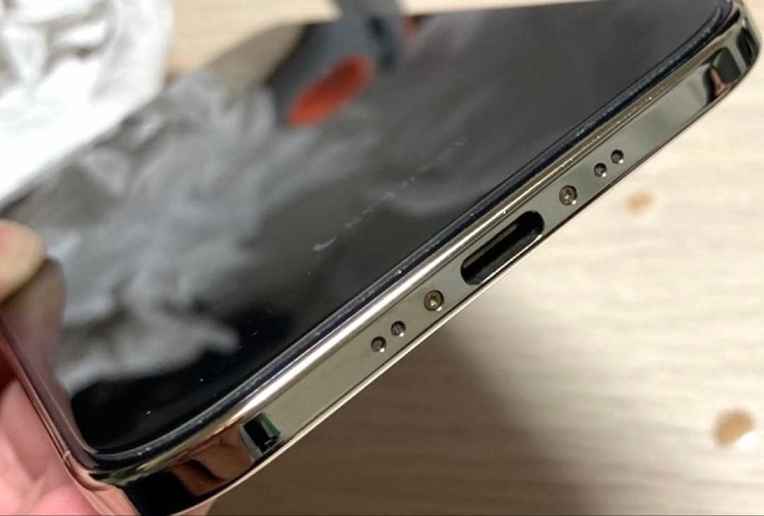 美品】iPhone air 256GB ライトゴールド casefinite - メルカリ