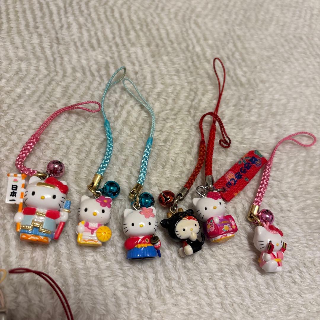ご当地ハローキティ ストラップ 根付け 18個セット - メルカリ