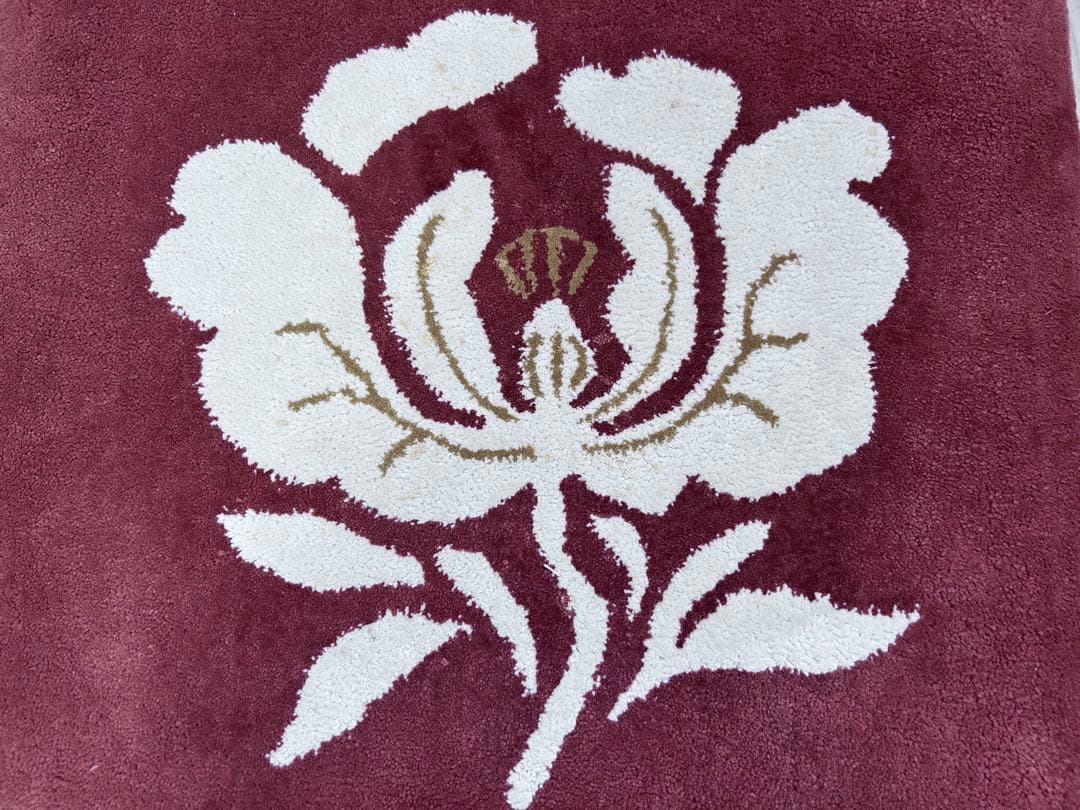 鍋島緞通 新鍋島 吉島敷物 座布団 牡丹B-1 茜地　-349-