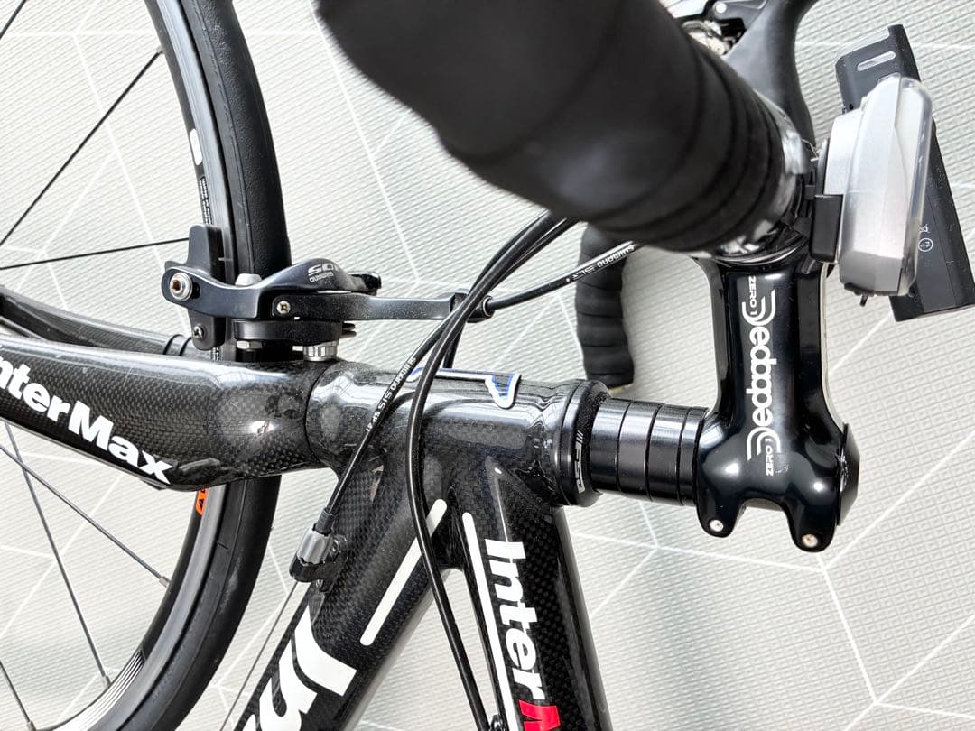 InterMax ロードバイク カーボンフレーム 黒/赤