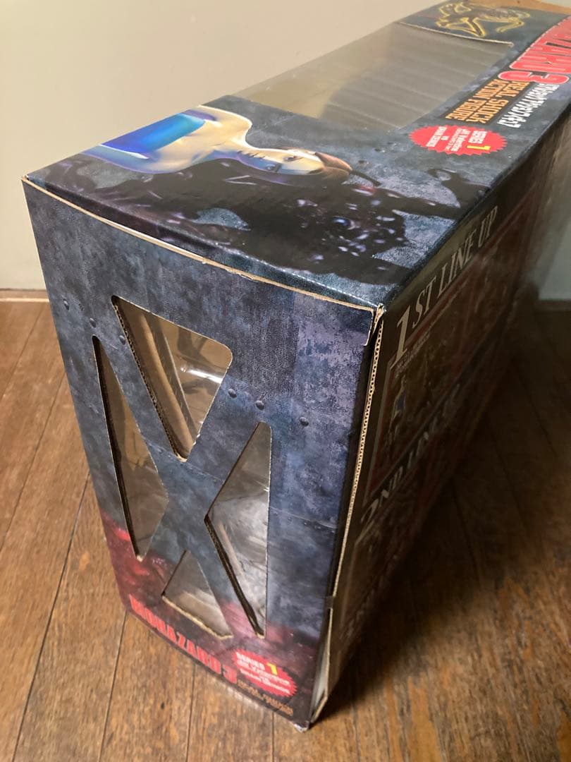 バイオハザード3 リアルショック アクションフィギュア 1 - メルカリ