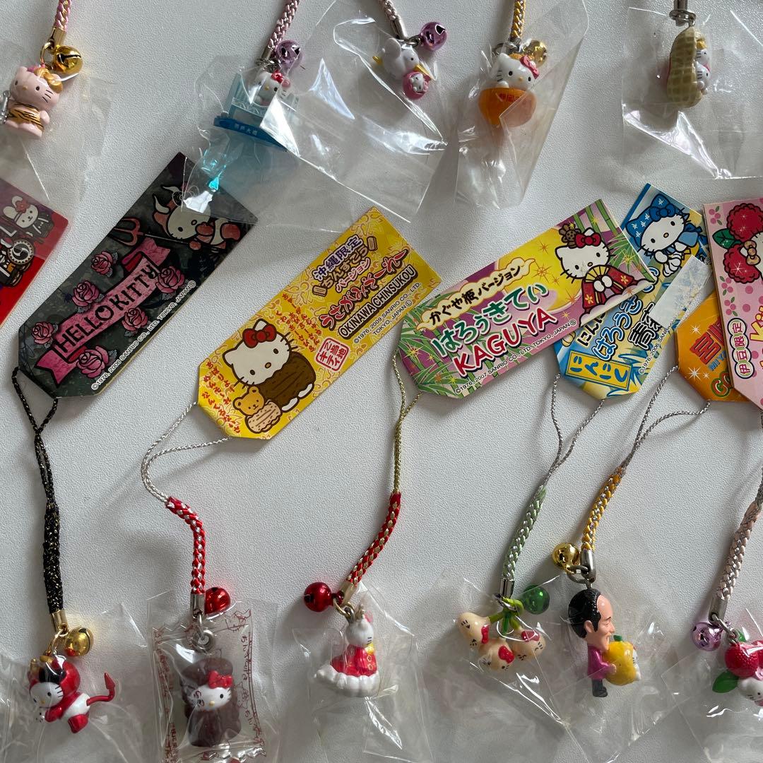 ご当地キティ　根付け　まとめ売り