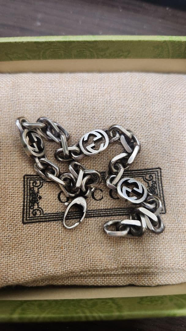 GUCCI　シルバーブレスレット Excellent GUCCI Interlocking Bracelet G Logo Chain Sterling Silver