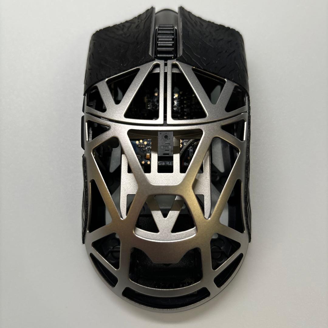 GLSSWRKS Akari Premium Glass Mousepad スマホ・タブレット・パソコン