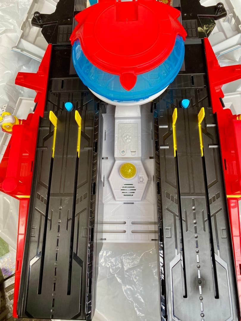 Paw Patrol ザ・ムービー エアクラフトキャリア HQ プレイセット