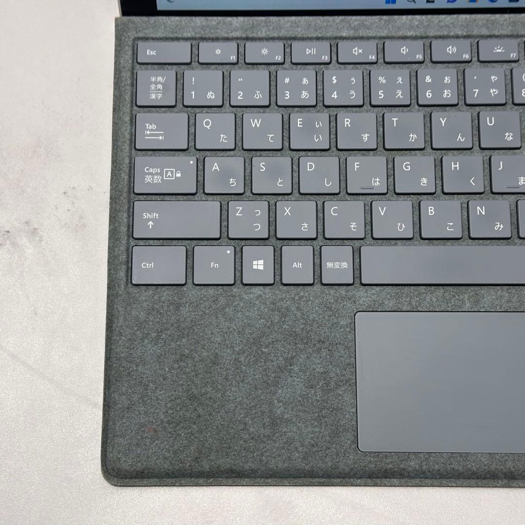 【化粧箱付属】Surface Pro7 Corei5/8/256