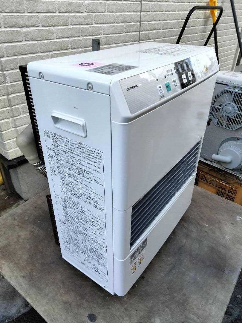 札幌発コロナFF温風石油ストーブ！品番「FF‐VG4215S」2016年式中古⑱