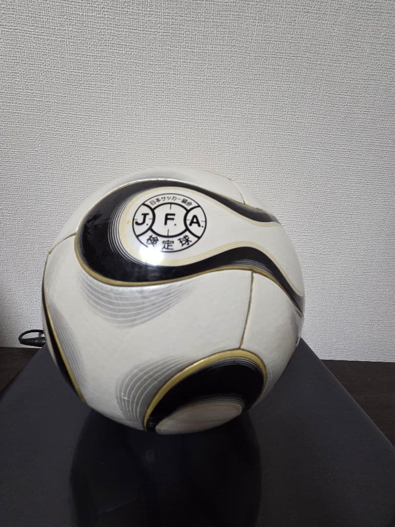 adidas チームガイスト サッカーボール 5号 ジャブラニ - メルカリ