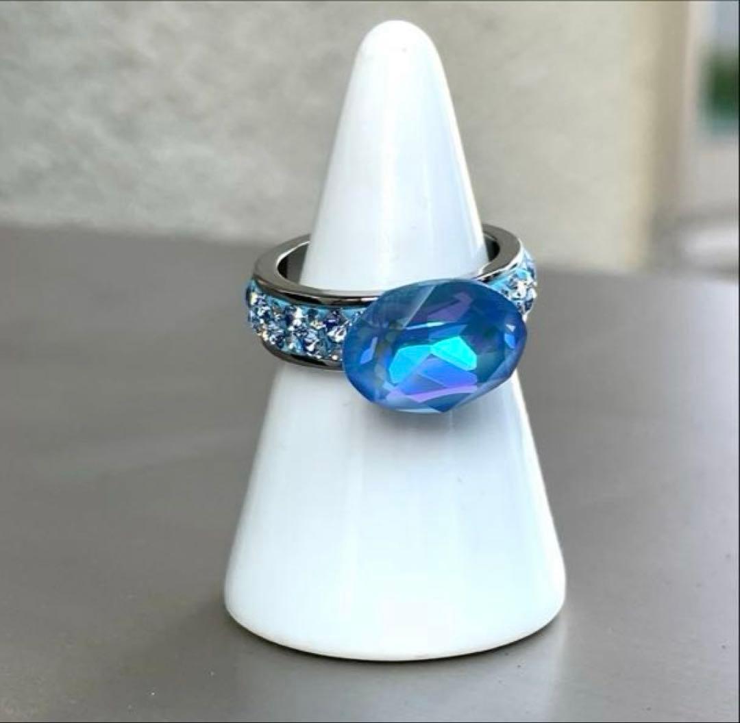 青色オーバルカットストーンリング - メルカリ