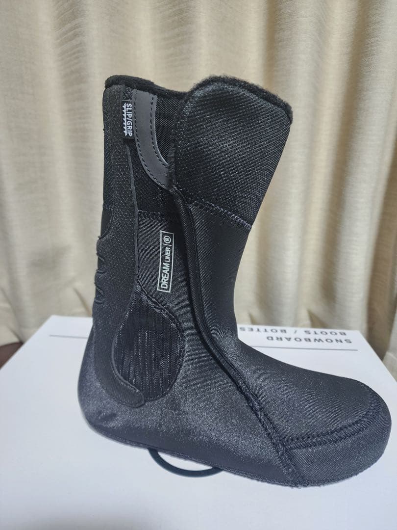 Ride Trident 26.0cm 24-25モデル　(新品)