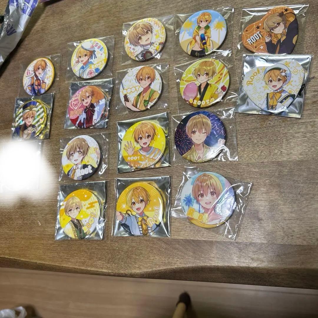 すとぷり るぅと 缶バッジセット 29個 - メルカリ