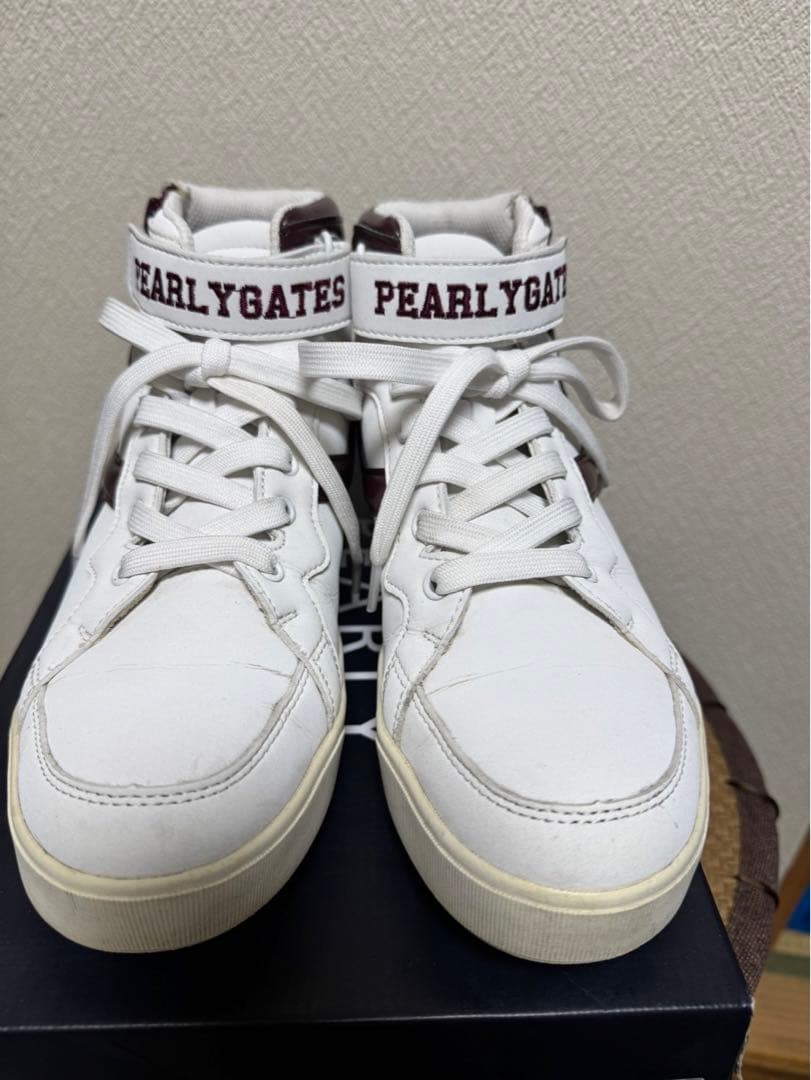 1度のみ使用】23.5 PEARLY GATES ハイカットスニーカー 89