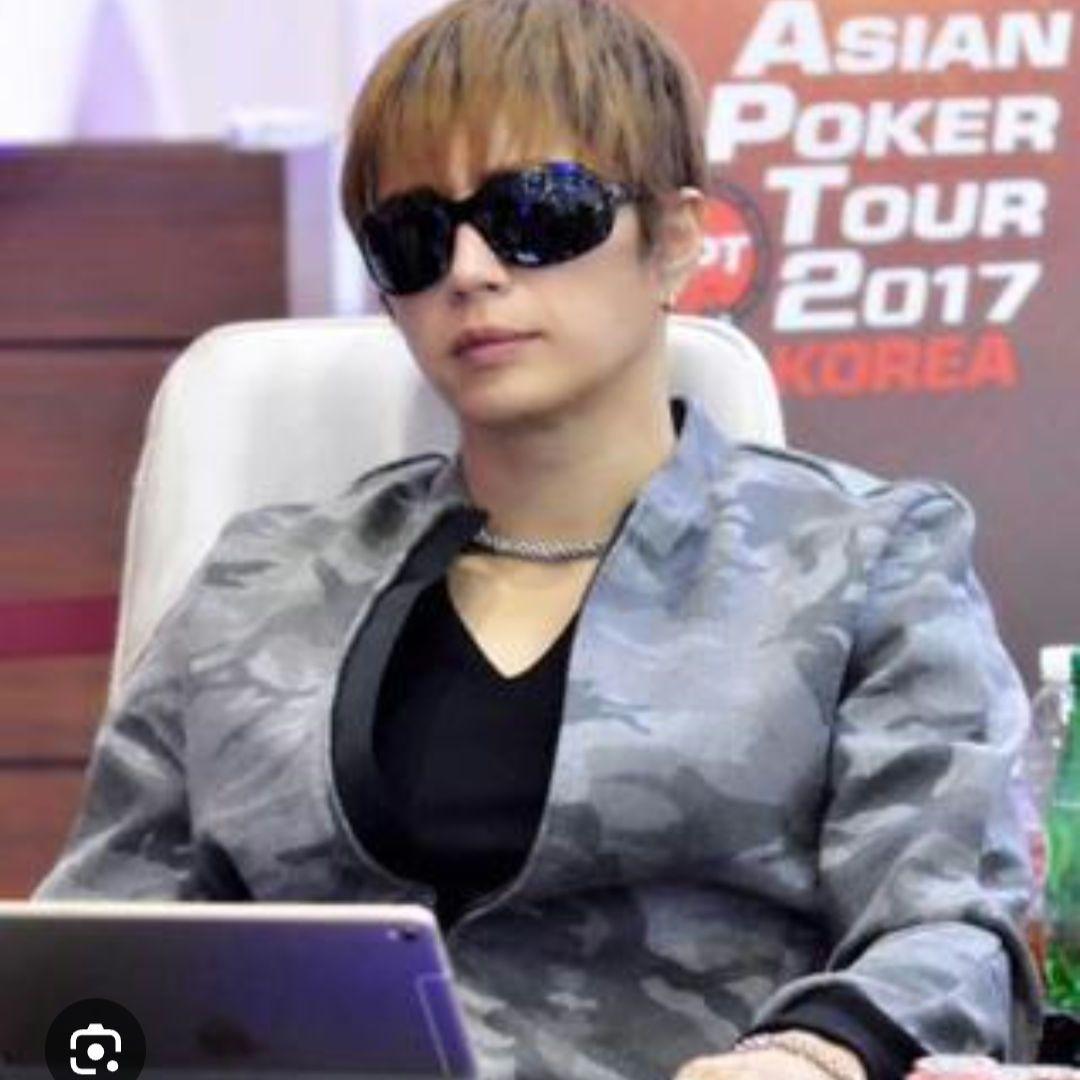 GACKT着用【ブルゾン46】EMPORIO ARMANI - メルカリ