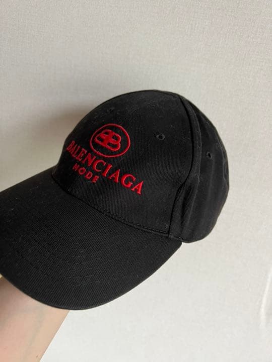 バレンシアガ BB MODEロゴキャップ L size - メルカリ