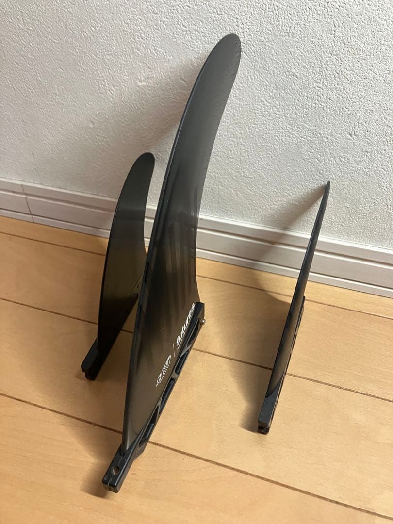 ミッドレングス・ロングボード用シングルフィン➕スタビ3枚セット