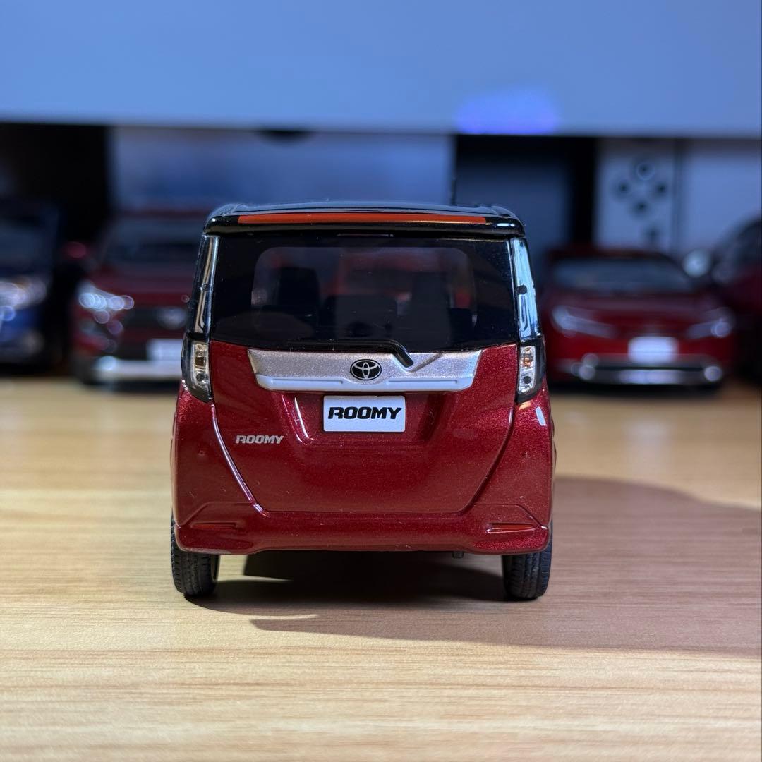 非売品】トヨタ ルーミー カラーサンプルミニカー 1/30 - メルカリ