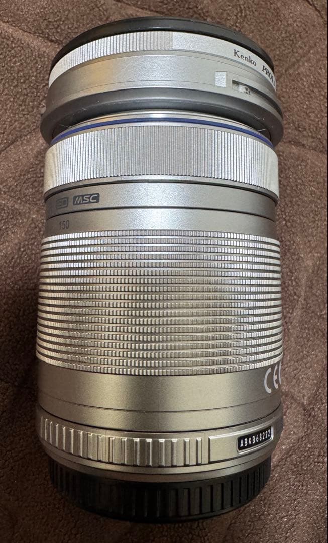 フード・フィルター付M.ZUIKO ED 40-150mm F4.0-5.6