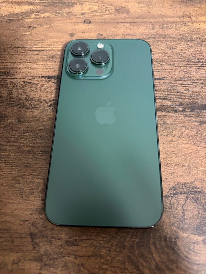Apple iPhone 13 Pro グリーン 本体 - メルカリ