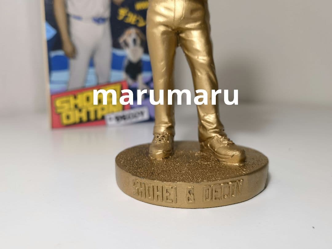 本物]8月28日来場者限定 大谷翔平&デコピン ゴールド 金色
