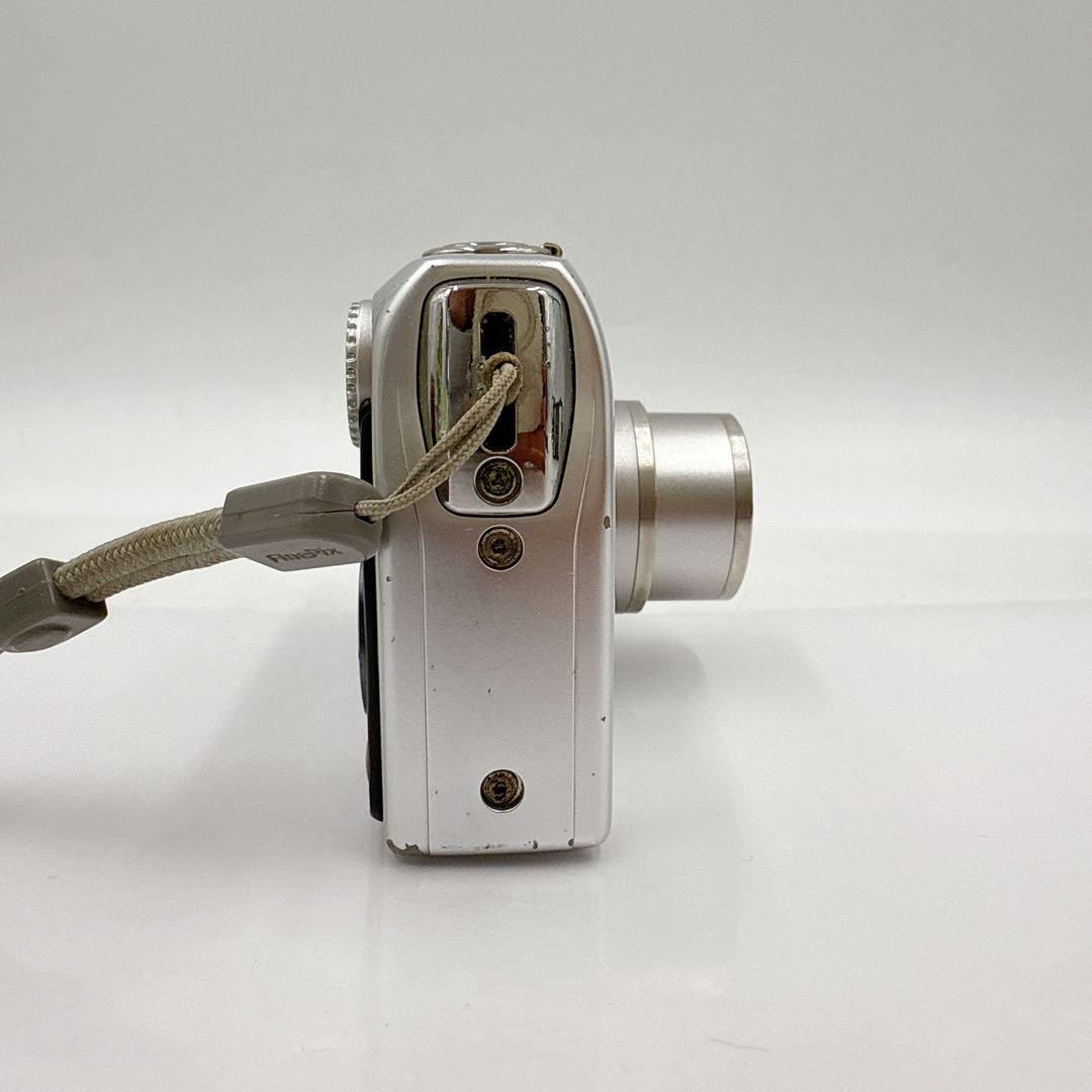 FUJIFILM FINEPIX ファインピクス F40 デジカメ シルバー - メルカリ