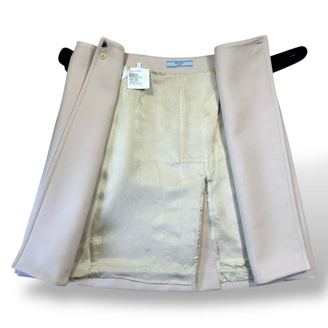 美品】プラダ ラップスカートサイズ装飾ベルトヴァージンウールサイズ