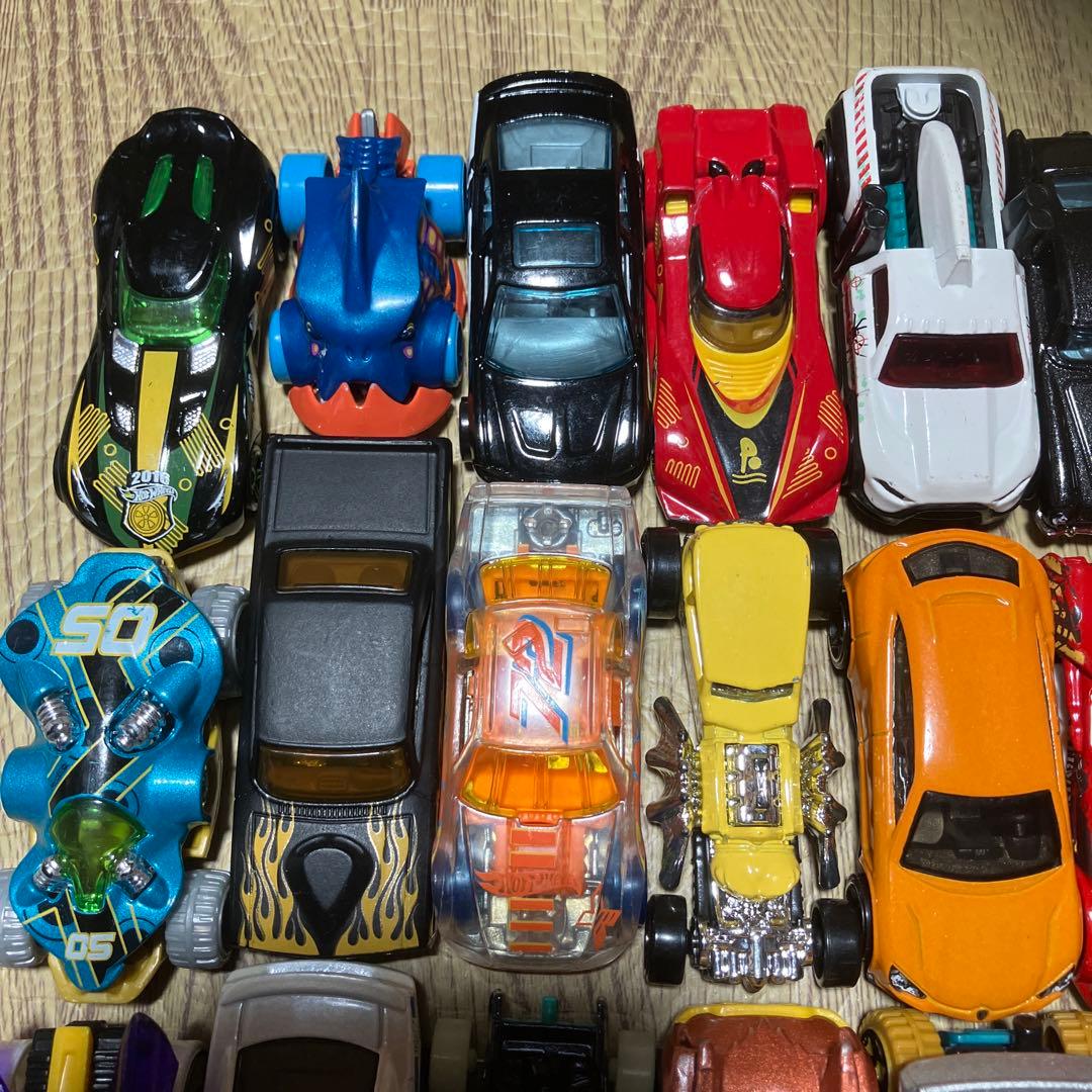 ホットウィールミニカーまとめ売り 44台 - メルカリ