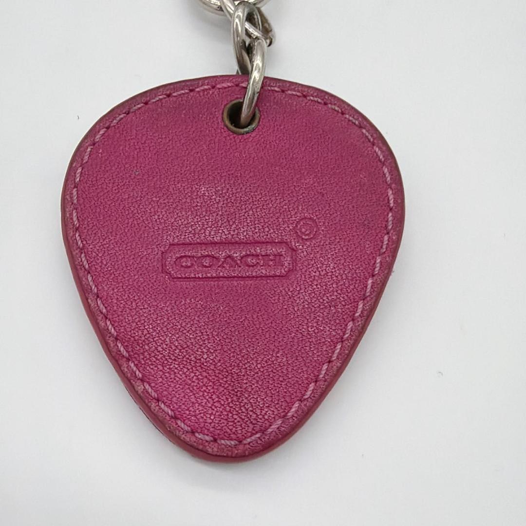 COACH コーチ シグネチャー ストロベリーチャーム いちご キーホルダー