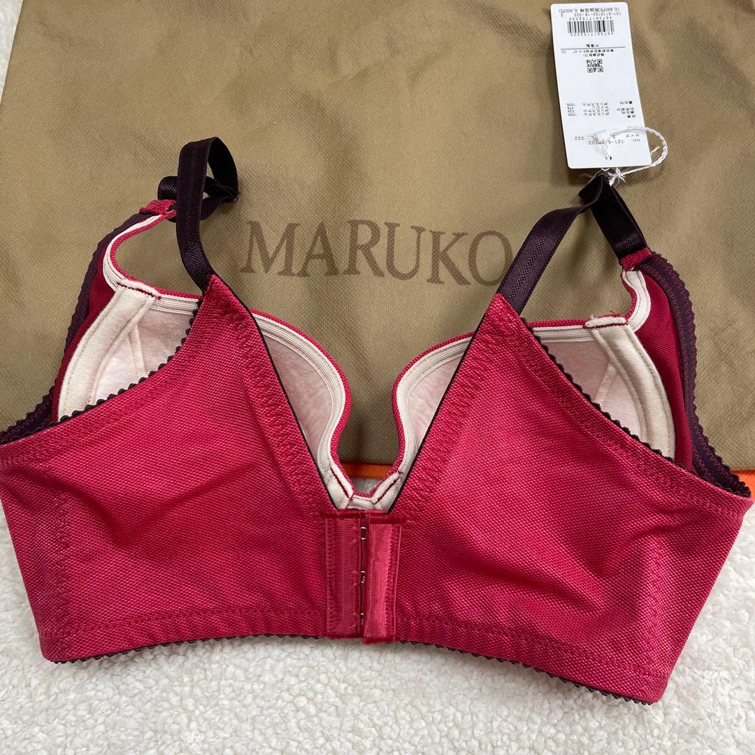 未使用品】補正下着マルコ エムフィット ゼロ よせ魅せメイク