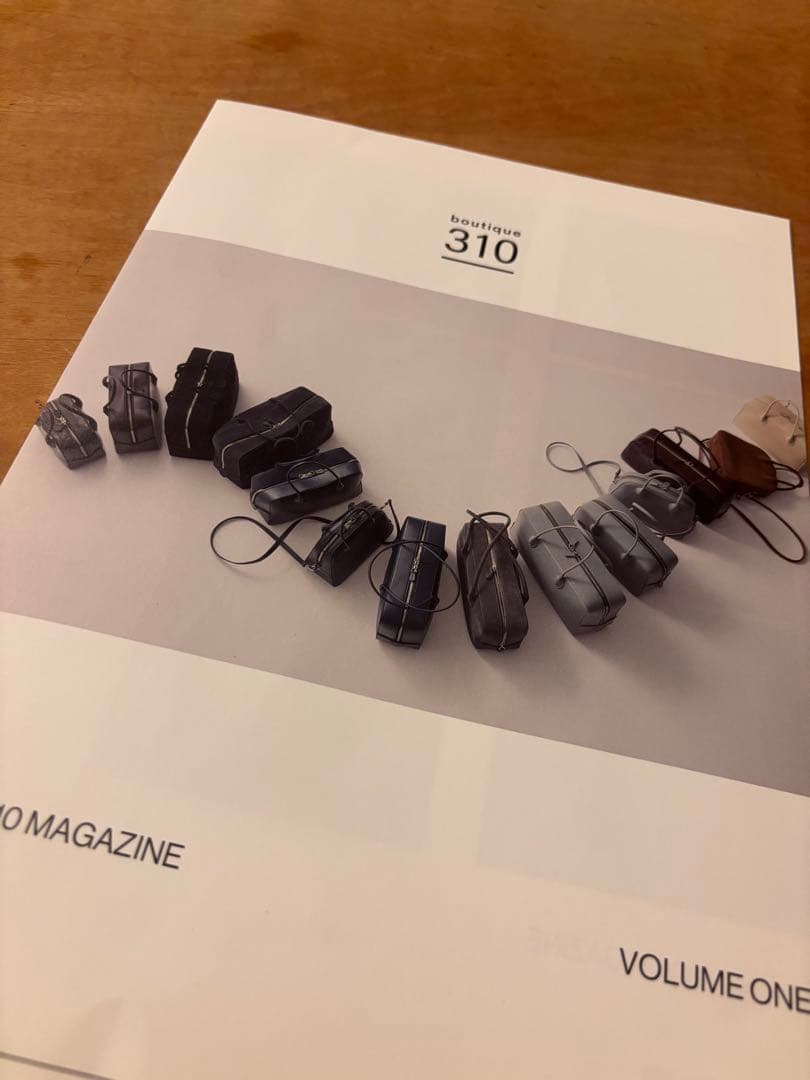 新品未使用】佐藤佳菜子さんboutique310 パワーショルダースウェット