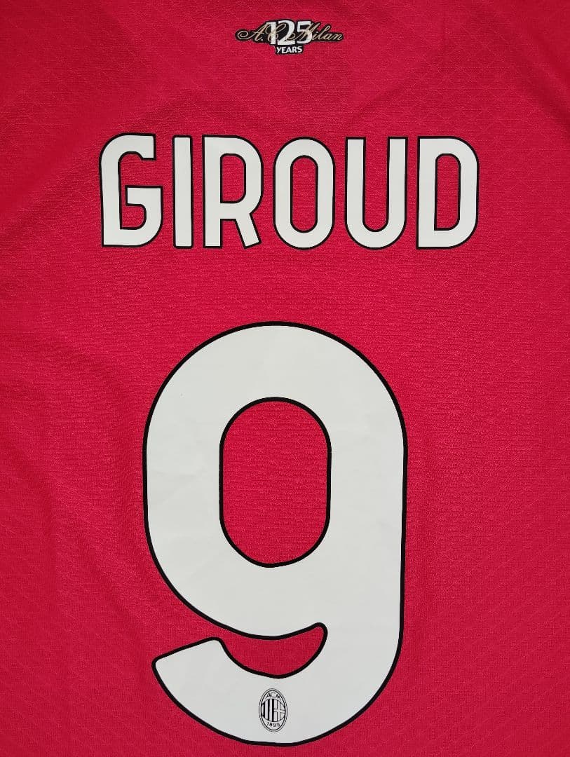 年末値下げ中】ACミラン GIROUD 9番 ユニフォーム 赤・黒 - メルカリ