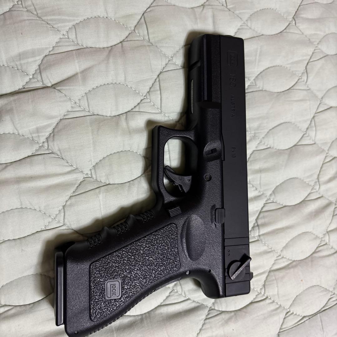 東京マルイNo.11 グロック18C 電動ハンドガン＋バッテリー＋充電器セット