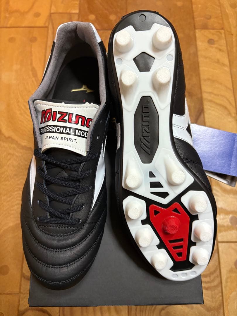 新品　新型　サイズ限定　大特価　ミズノ　モレリア 2 JAPAN 26.5cm