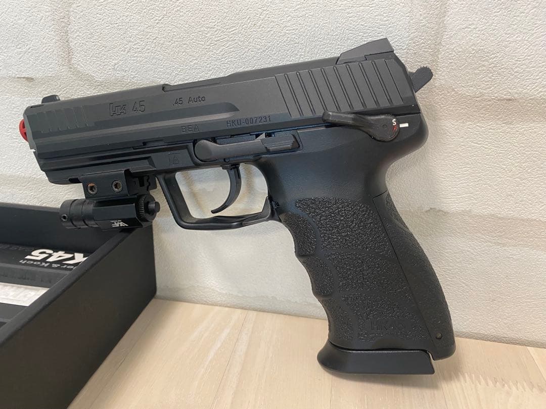 東京マルイ HK45 ガスブローバック レーザーサイト付