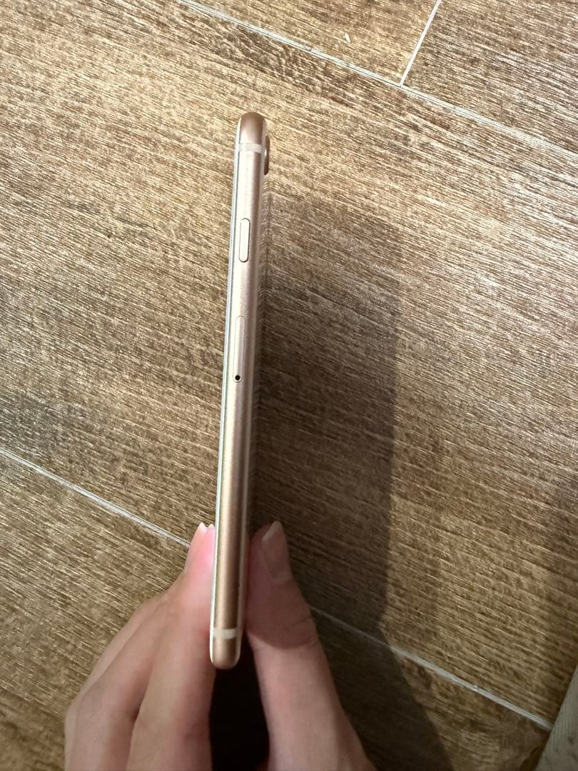 docomo iPhone 8 ローズゴールド64gb本体 箱付き - メルカリ