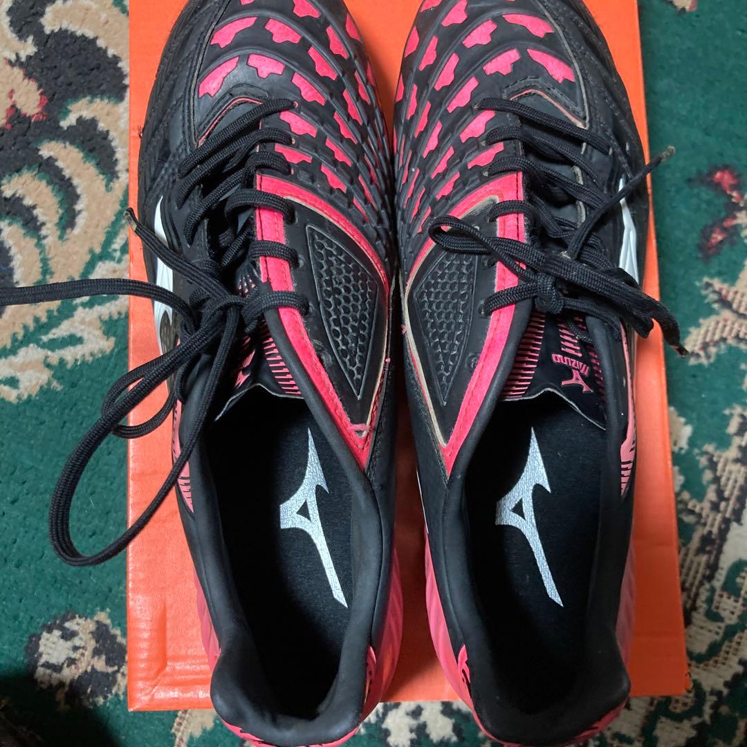 MIZUNOミズノサッカースパイクイグニタス黒ピンク25.5 - メルカリ