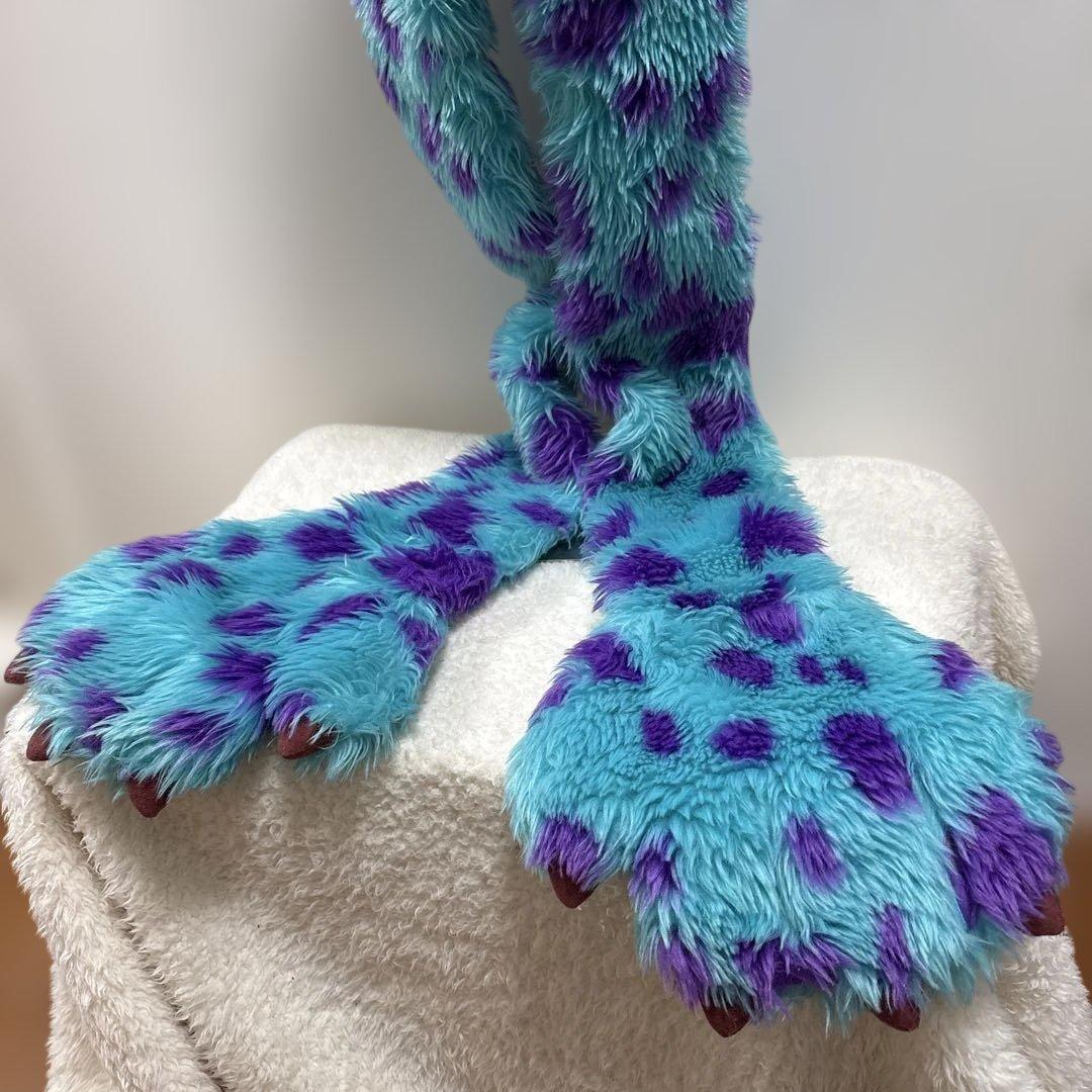 ディズニー　モンスターズインク　サリーのファンキャップ、マフラー　手袋