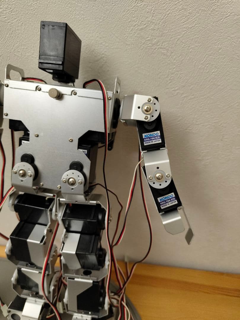 KONDO KRS-78A ロボットキット 電源入力確認済