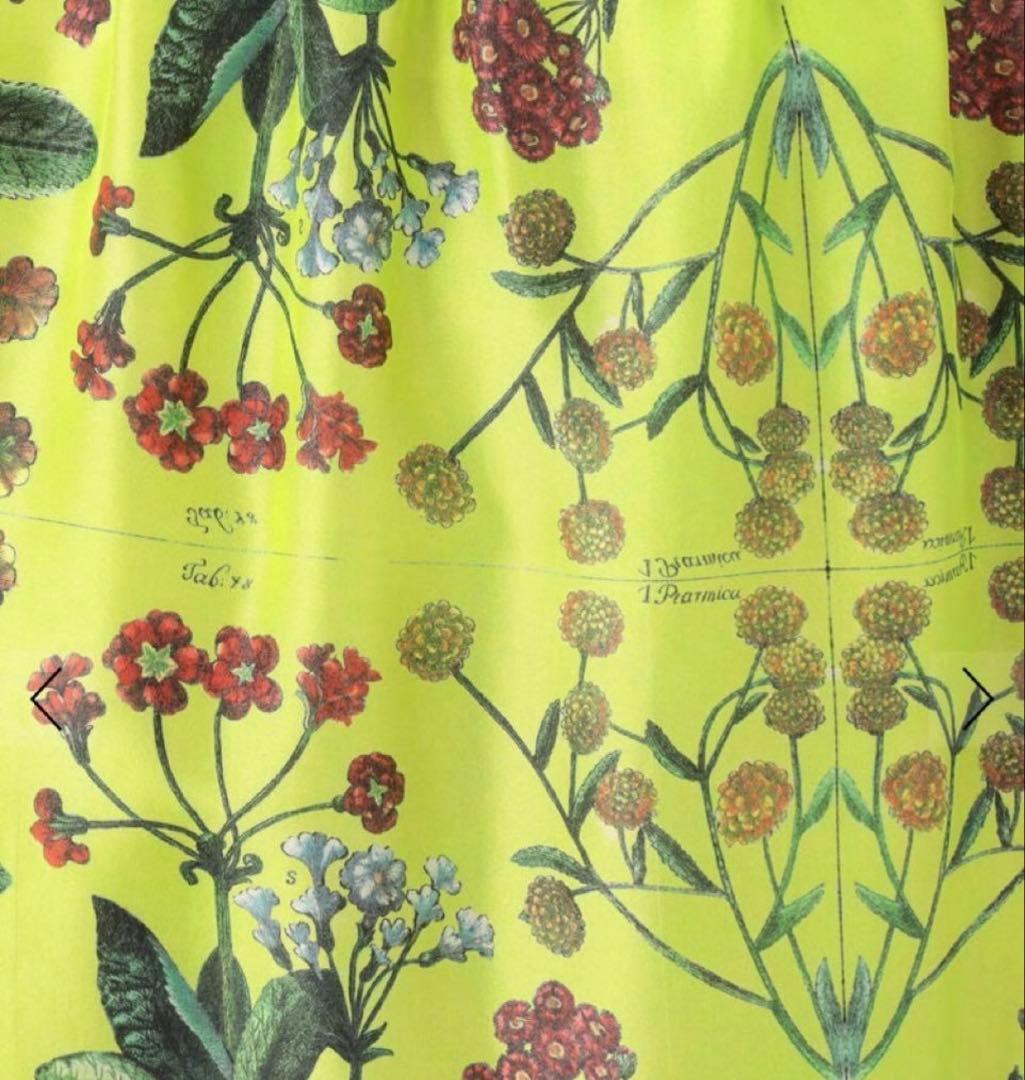 新品タグ付き】caban シルク パレルモフラワープリント スカート