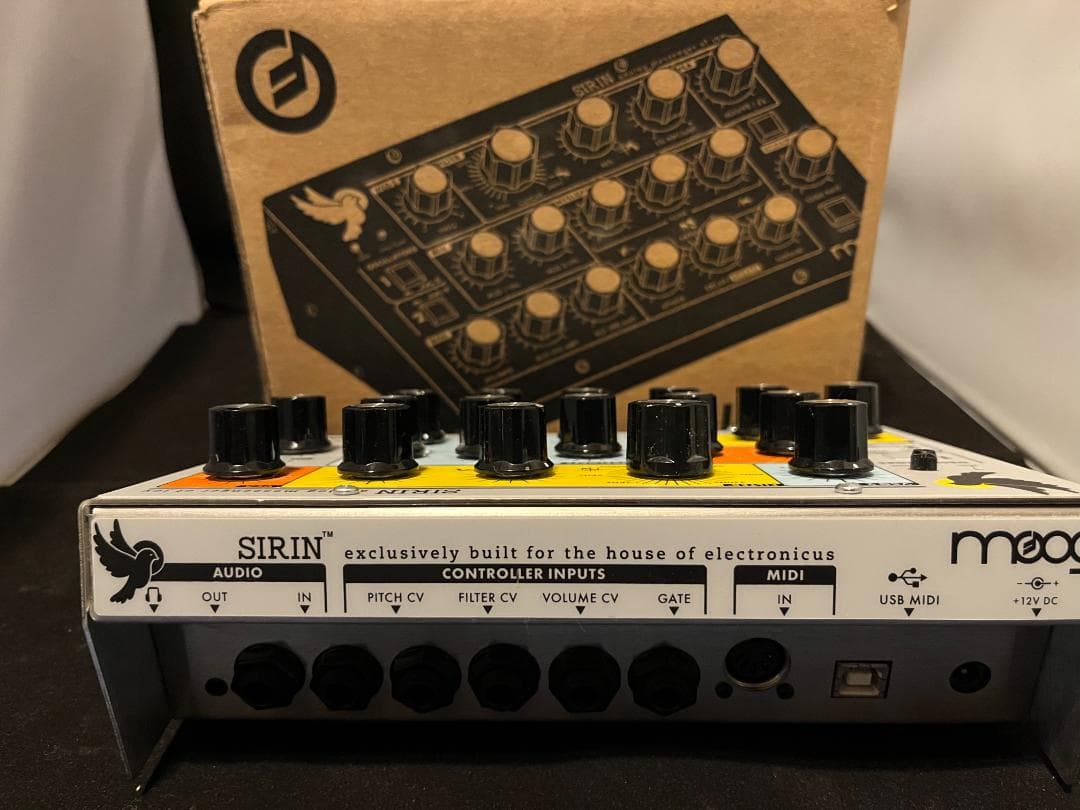 み*た様 moog sirin