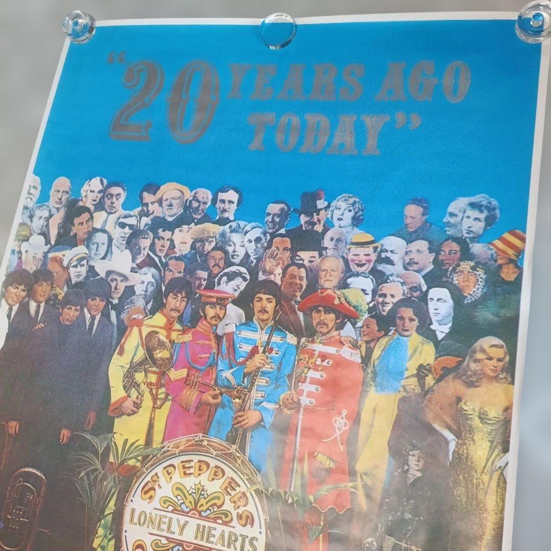 BEATLES 大判ポスター サージェント・ペパーズ・ロンリー・ハーツ・クラブ