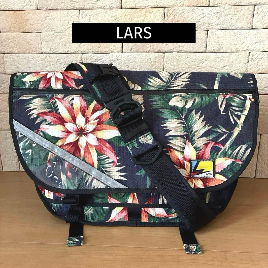 LARS 728 FIXEDGEARメッセンジャーバッグ(L) 南国ボタニカル LARS 728 FIXEDGEARメッセンジャーバッグ(L) 南国ボタニカル - メルカリ
